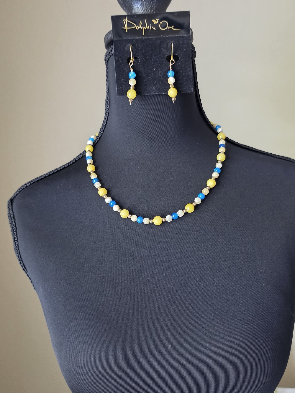 Dolphin OneYellow & Blue Beaded Necklace and Earring Set